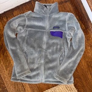 Patagonia Gray Fleece Jacket with Purple Pocket